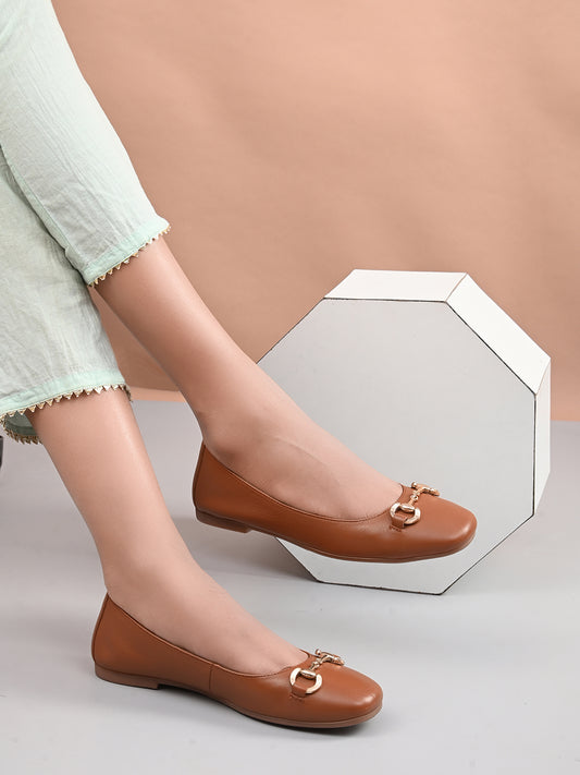 Casual Tan Leather Ballerinas