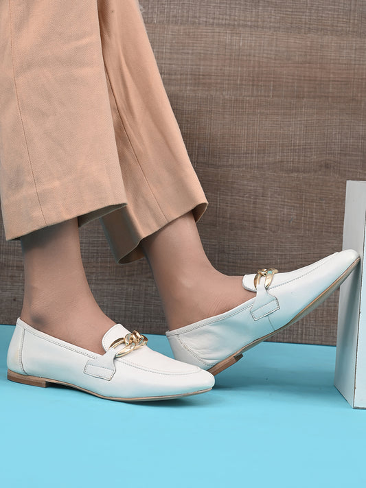 Casual White Leather Ballerinas